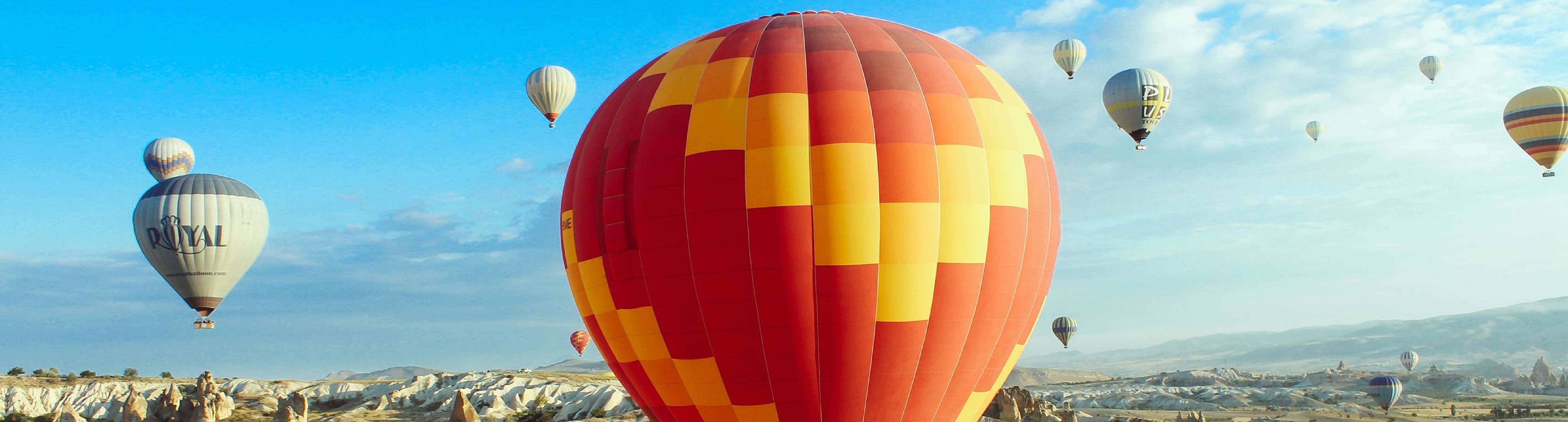 ¡Explora nuevas experiencias
en tu viaje!