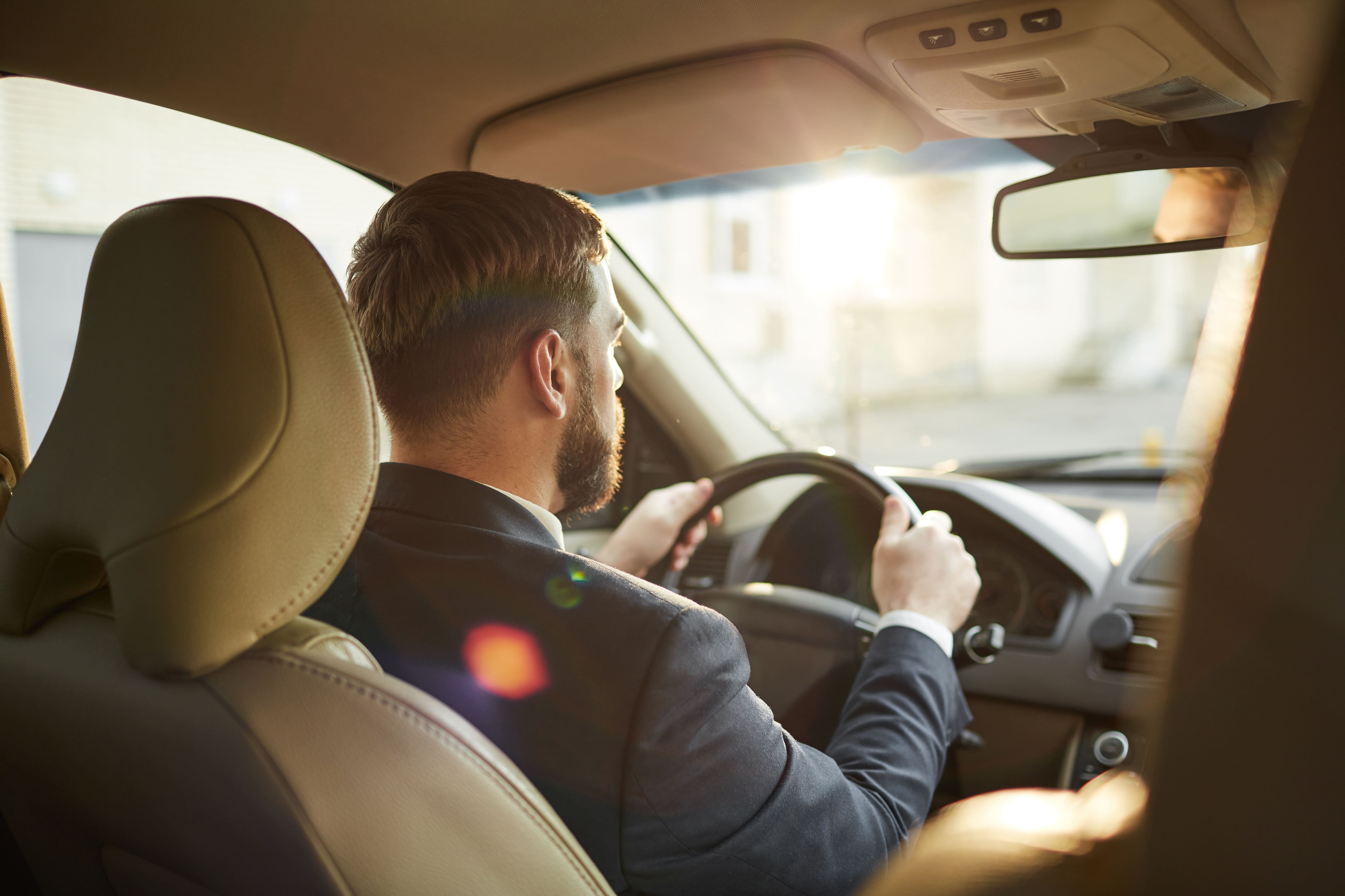 ¡Viaja a tu ritmo 
con el coche perfecto!